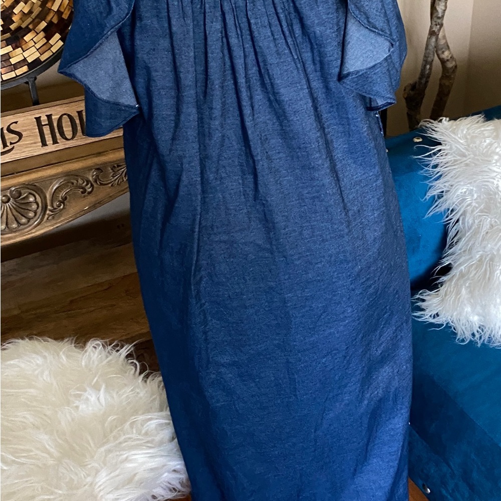 Chambray Maxi Dress - Picture 13 of 13